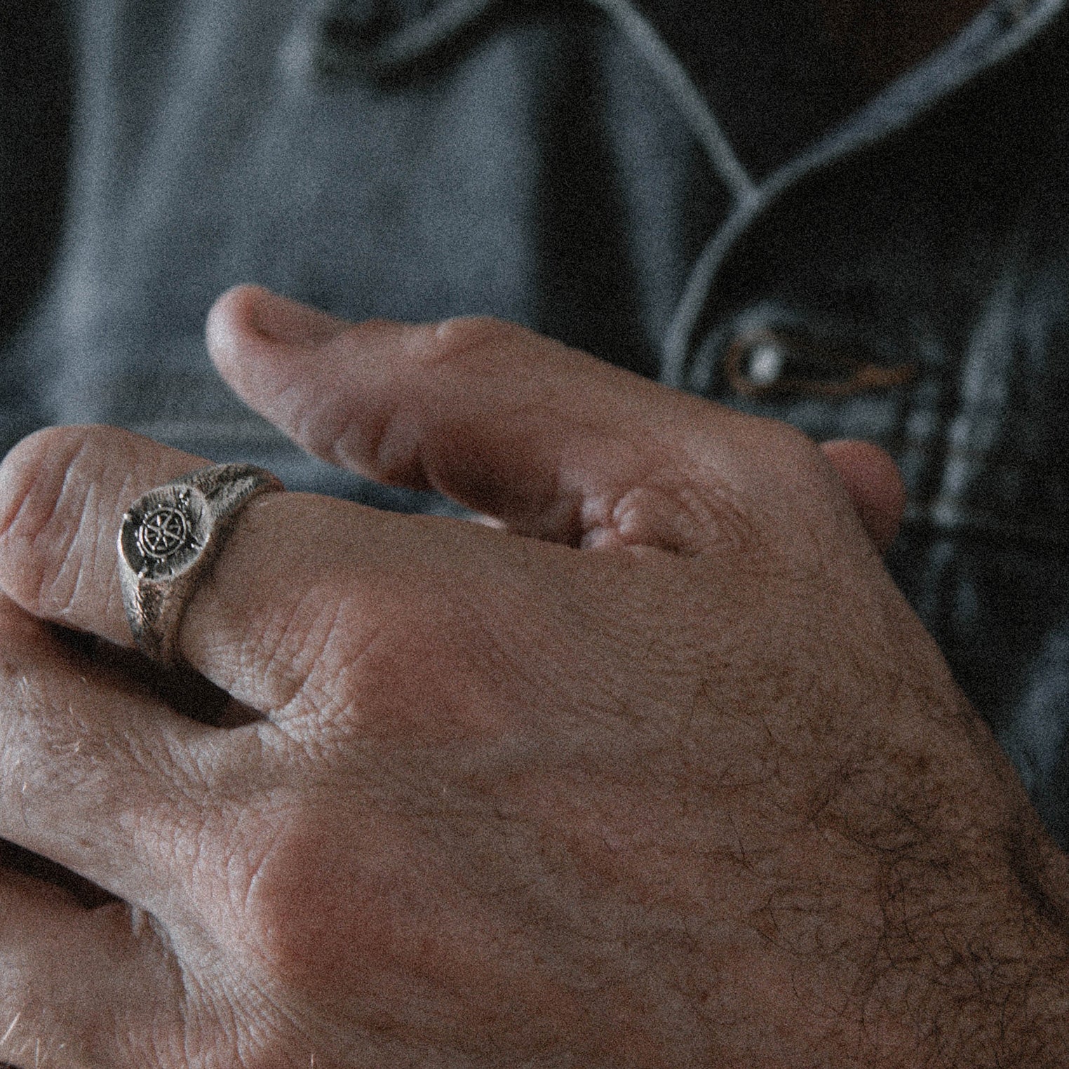 Schwarz - HAZE & GLORY | Like the wind blows Ring