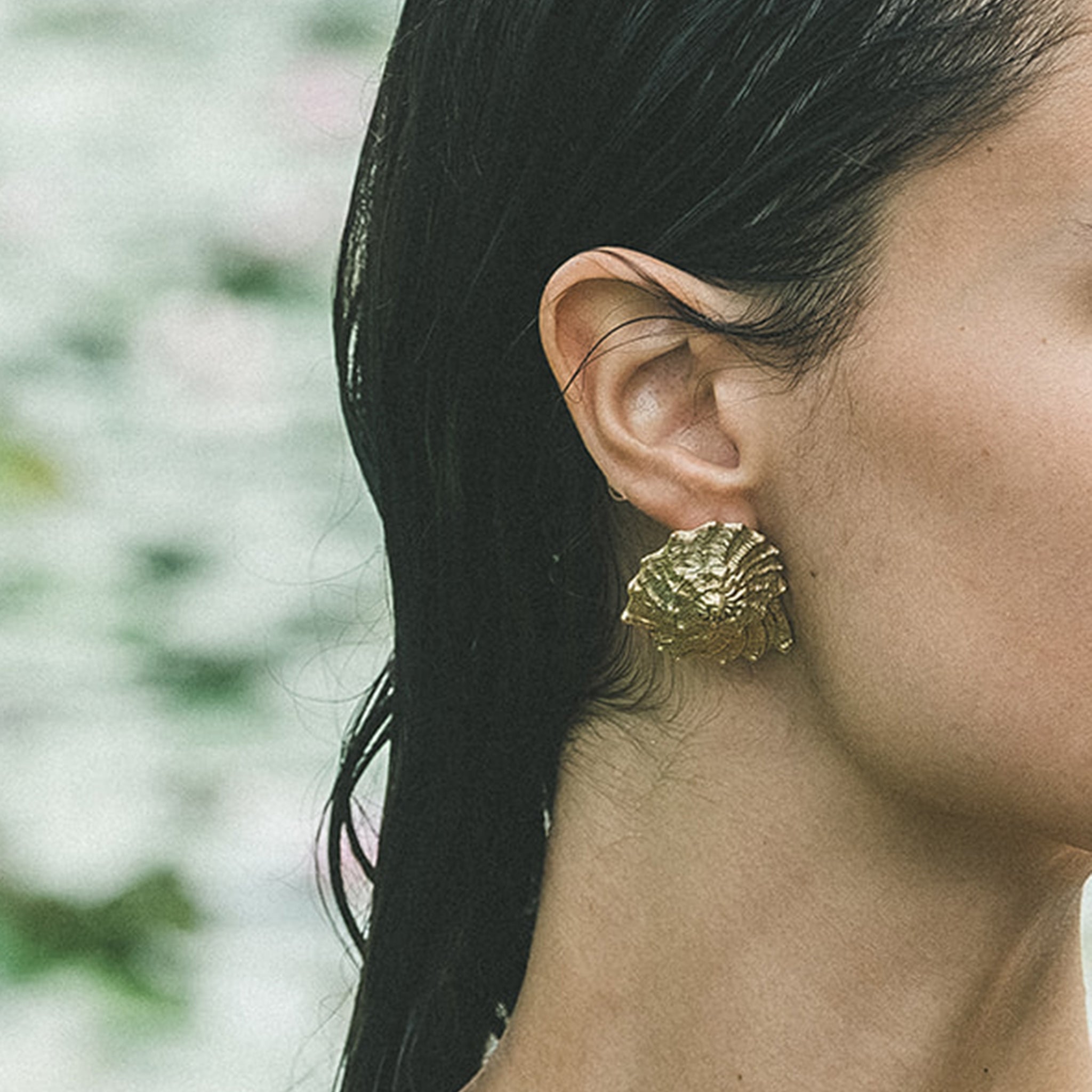 Gold - HAZE & GLORY | Muschel Ohrstecker Goldfarben