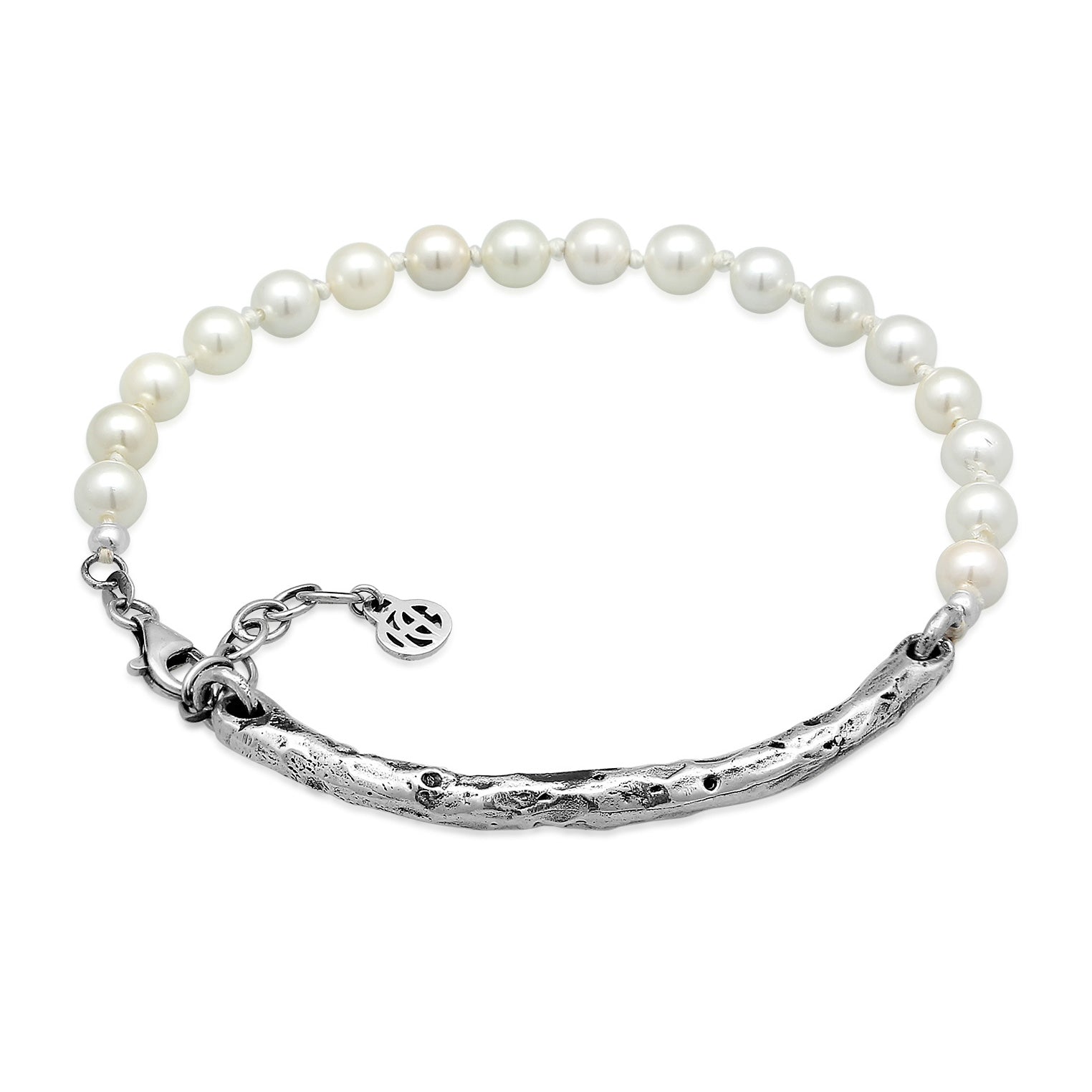 Pearl and silver bracelet